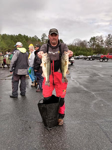 Tom McCombs and Darryl Brown Score the win in the Lake Hickory Winter Trail